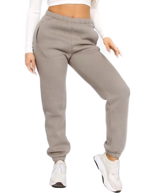 Women’s Soft Fleece Oversized Sweatpants Casual Essential High Waisted Jogger Pants with Pocket... | Amazon (US)