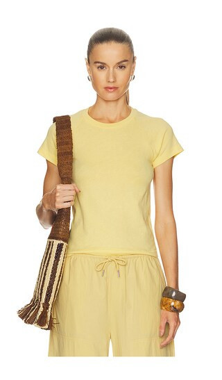 PISTOLA Ryn Shrunken Raglan Tee in Yellow. - size L | Revolve Clothing (Global)