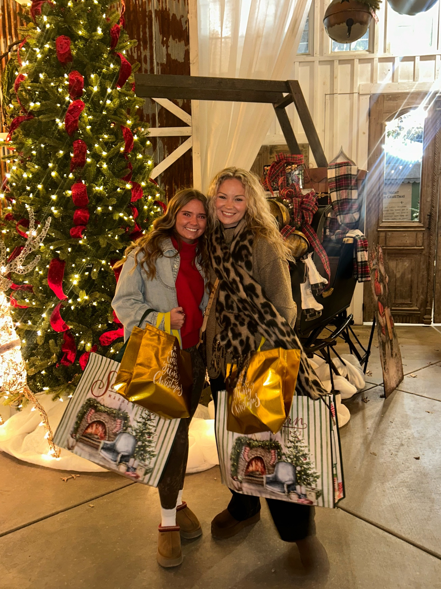 So happy for scarf weather 🧣

#LTKFindsUnder50 #LTKHoliday #LTKGiftGuide