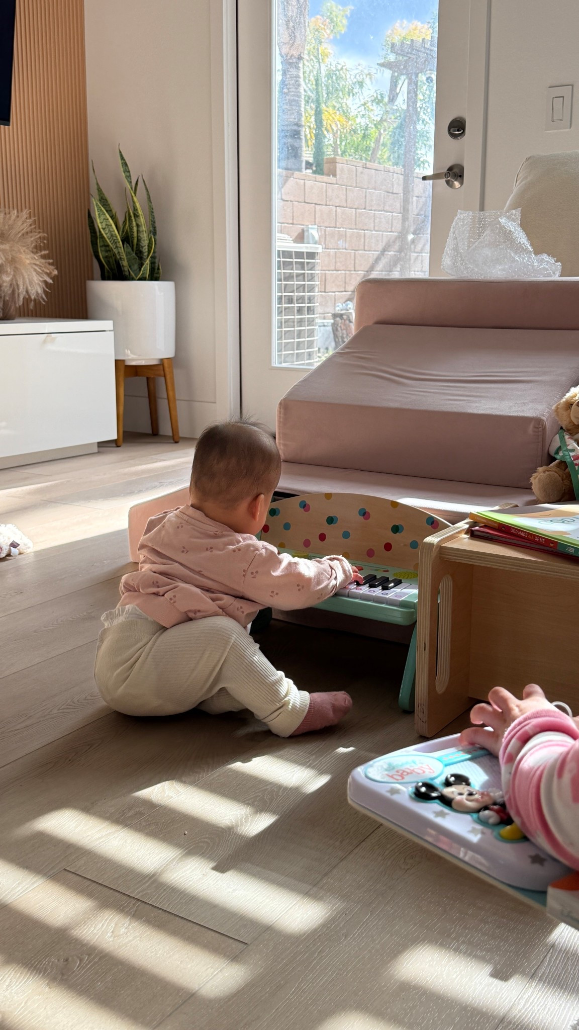 my baby’s favorite toy is this piano!! do i see a future musician?! #babytoys #targettoys #target #toddlertoys 

#LTKKids #LTKHoliday #LTKGiftGuide