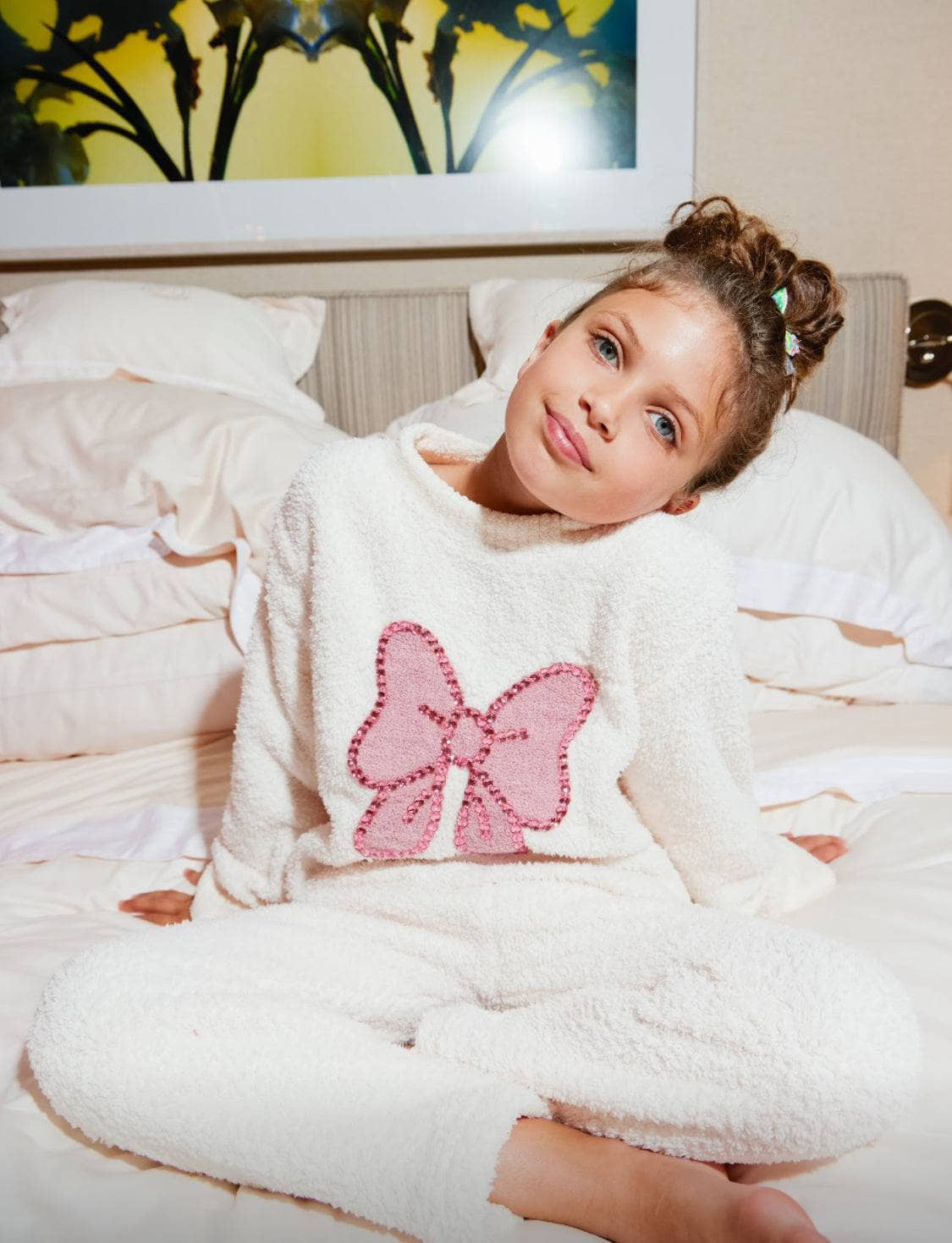 Big Bow Crystal Fuzzy Set 12 | Lola + The Boys