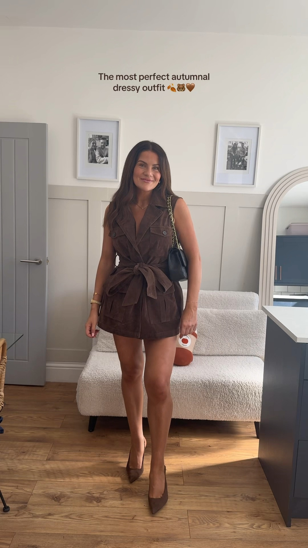 Such a flattering gorg outfit! 🍂🤎 #suede #ootd #flattering #tummyfriendly

#LTKuk #LTKeurope #LTKautumn