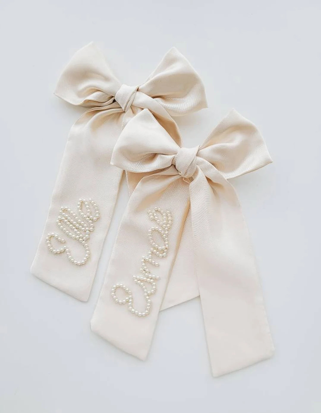 Bespoke Ivory Custom Name Beaded Bow With Pearls - Etsy | Etsy (US)