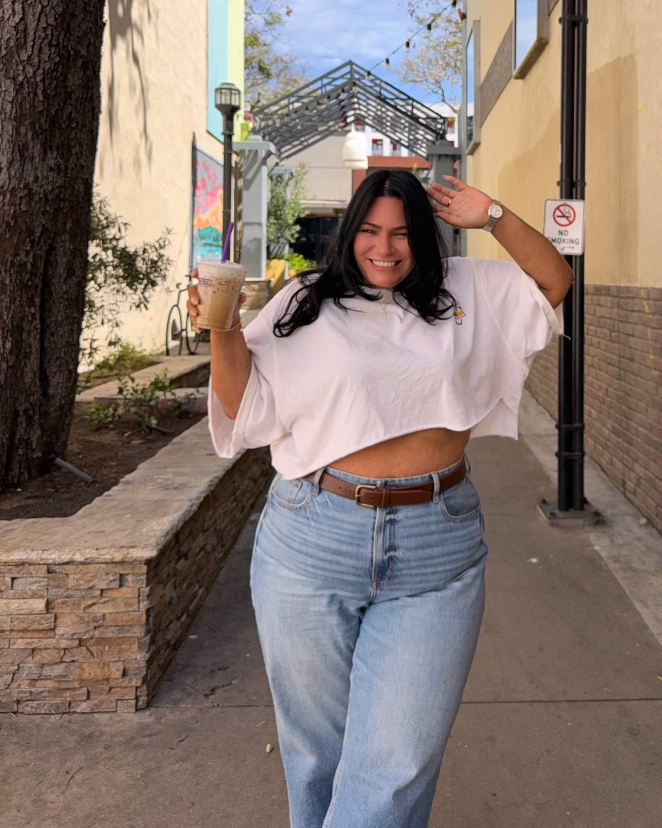 Baggy straight blue jeans Size 16/18 wearing an 18 5’6” 225lbs I carry most of my weight in my stomach and thighs.
Tshirt is just a men’s big and tall in oversized fit cut to be cropped 

#LTKootd #LTKOver40