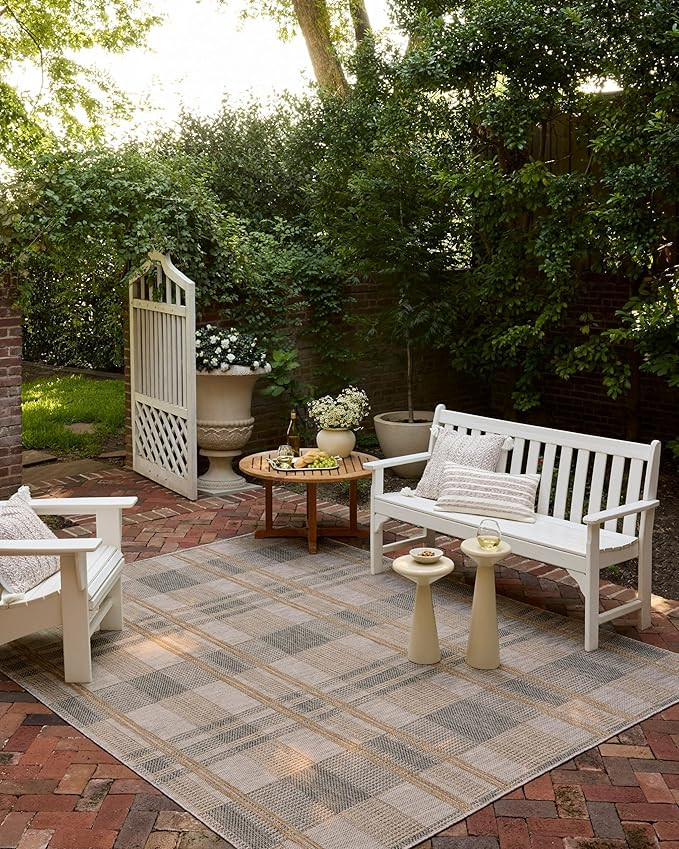 Loloi II Birch Collection BIR-05 Bone/Gold 5' x 7'-3", Area Rug, .25" Pile Height, Indoor/Outdoor... | Amazon (US)