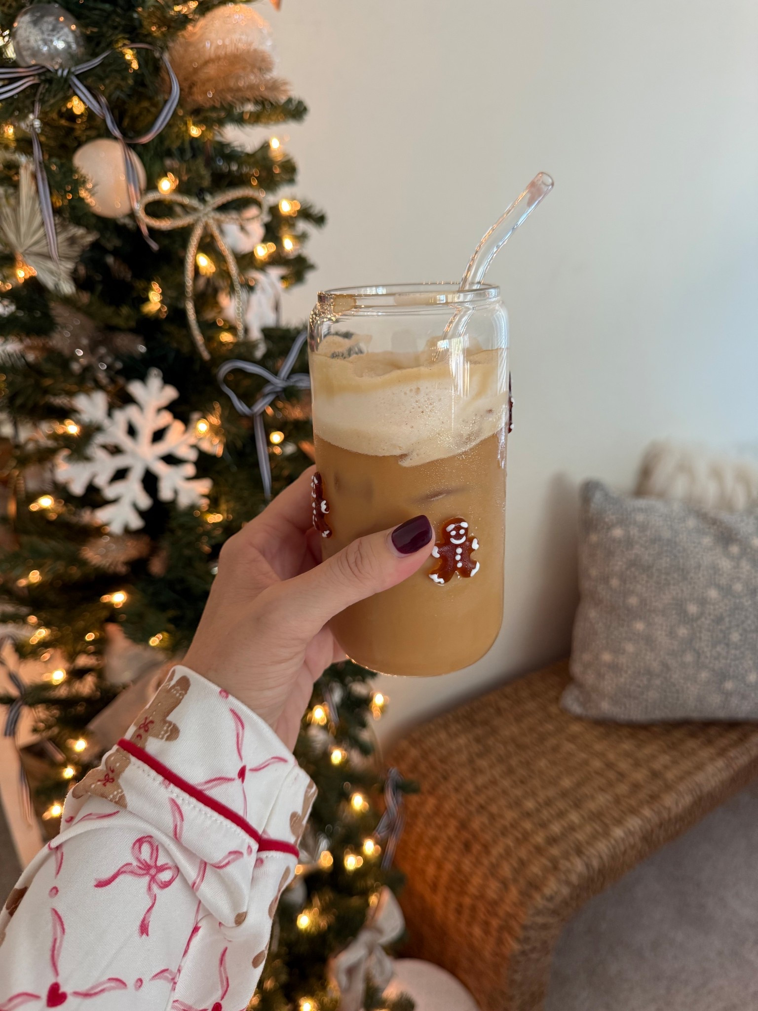 The cutest holiday cups that look like Anthropologie but Amazon! 


#LTKGiftGuide #LTKHoliday #LTKSeasonal