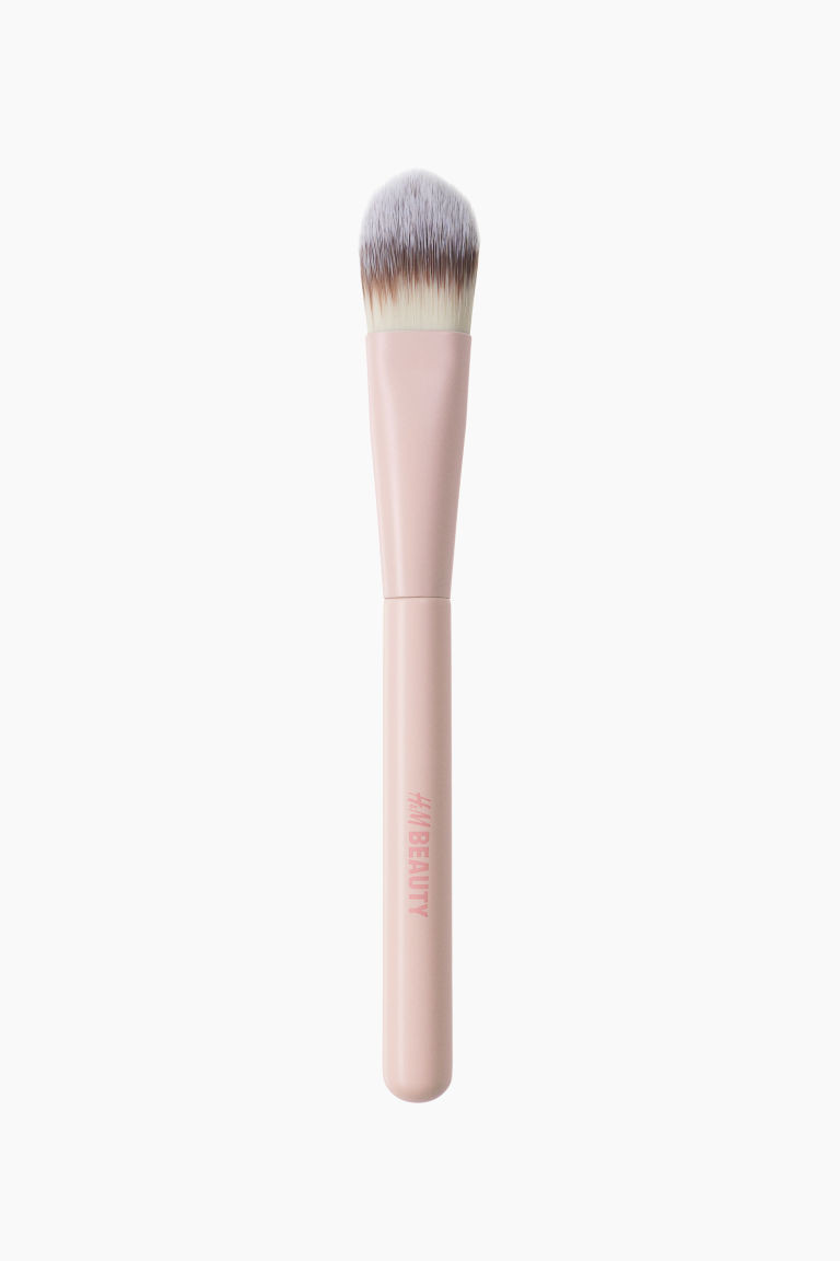H & M - Flat Foundation Brush - Pink | H&M (US + CA)