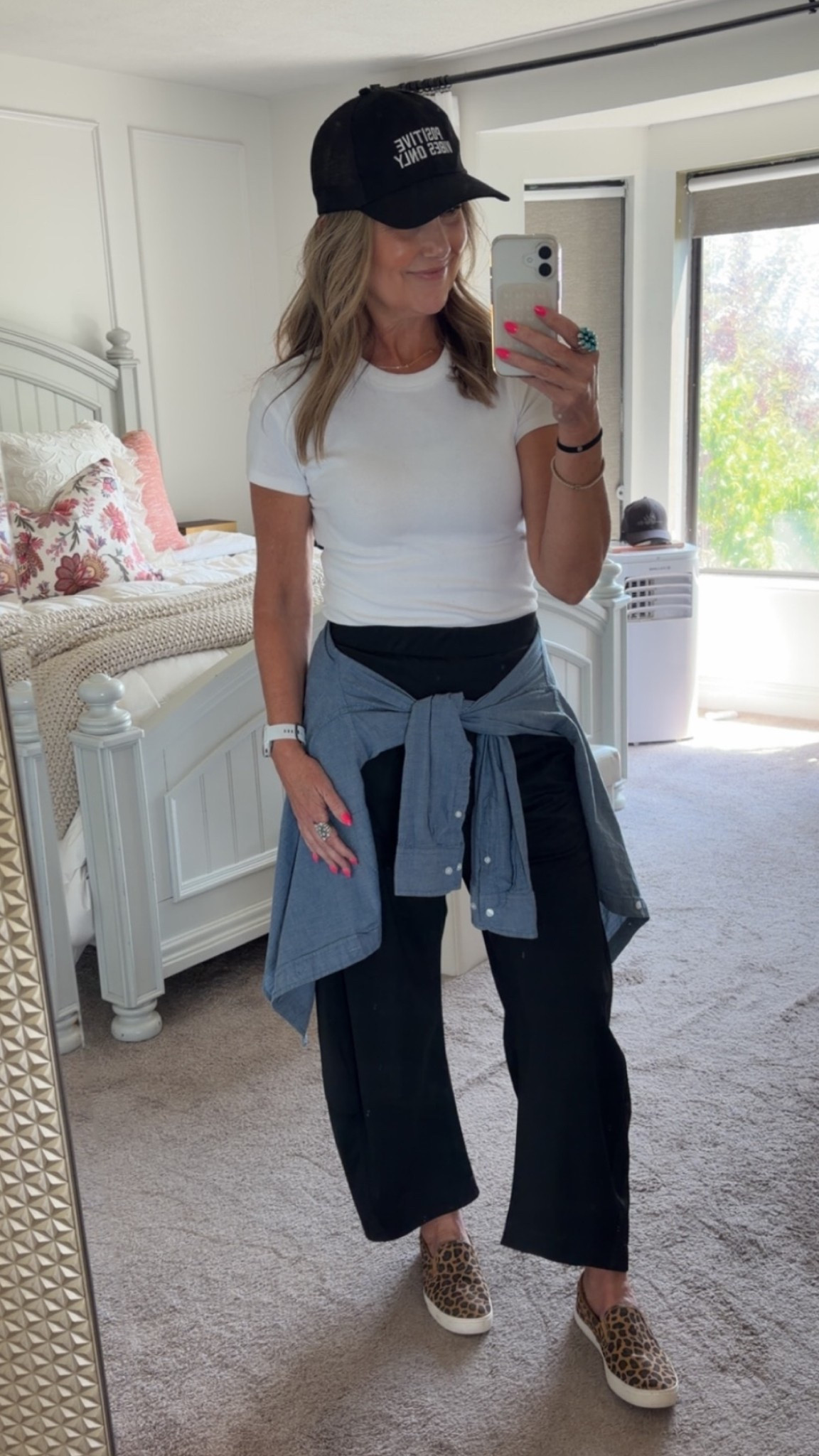 My girls camp look✌️

#WomenOver50 #SummerStyle #CampingOutfit

#LTKdayinmylife #LTKootd #LTKOver40