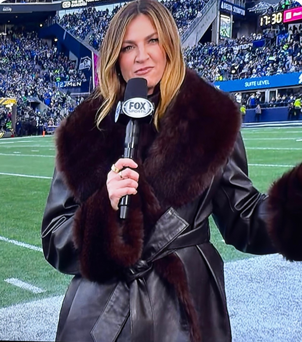 Erin Andrew's Faux Fur Blazer Coat jacket 