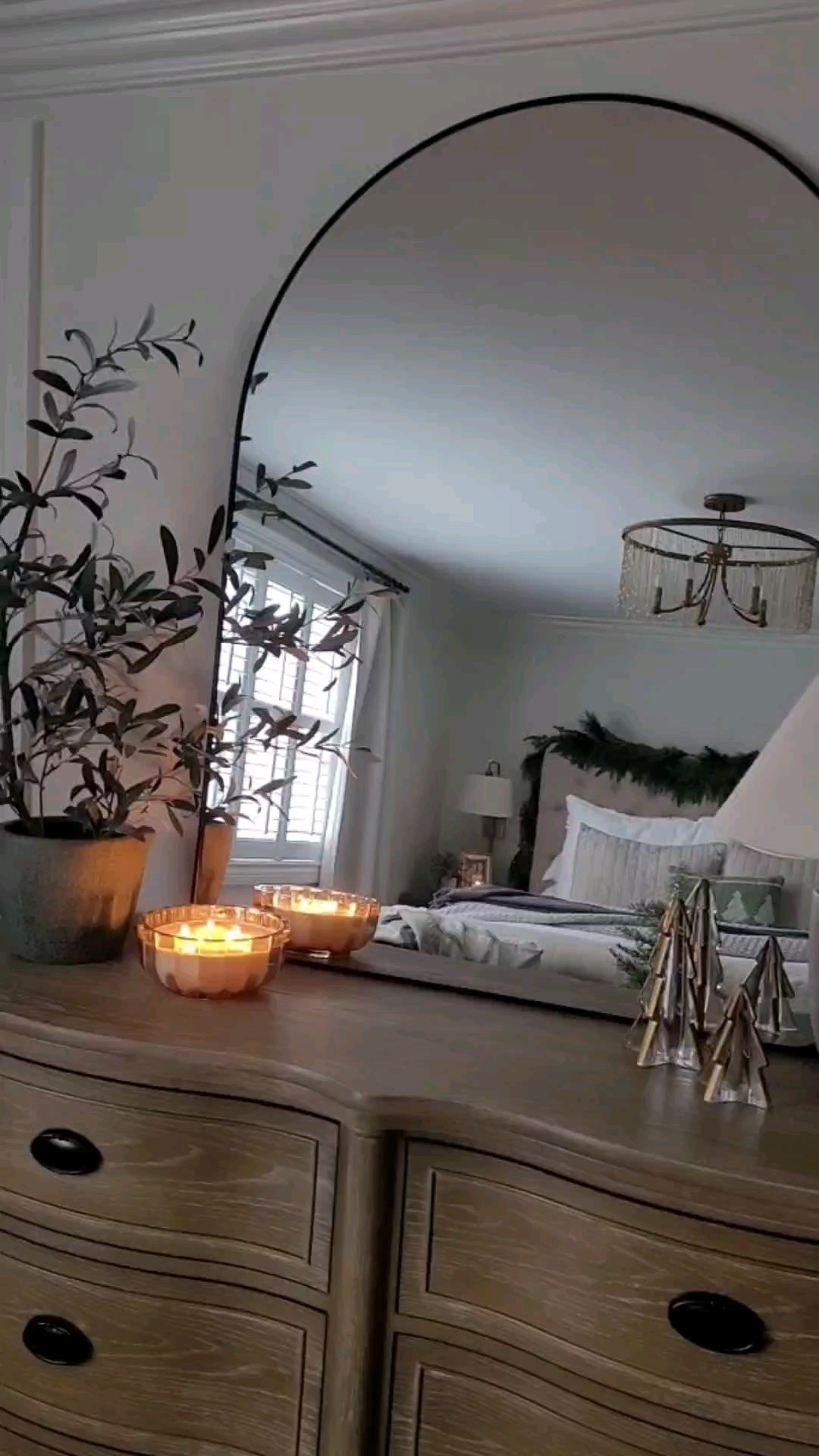 Holiday bedroom with the most beautiful oversized Amazon dresser mirror, vintage style dresser,  and holiday decor!

#LTKHoliday #LTKHome #LTKWatchNow