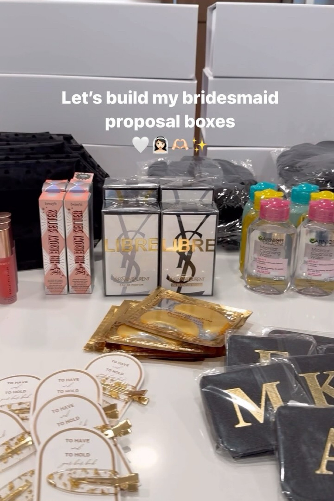  bridesmaid proposal boxes 👰🏻‍♀️🥰🤍✨

#bridesmaids #bridesmaidproposal #maidofhonor #2025bride #bridemaidproposalbox