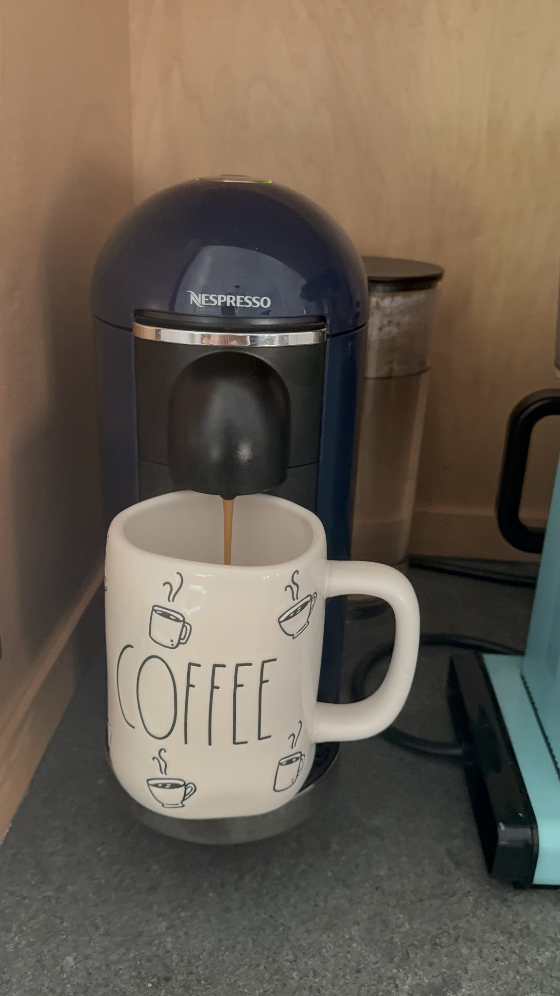 Mondays are for all the coffee

#LTKselfcare #LTKHome #LTKfoodie