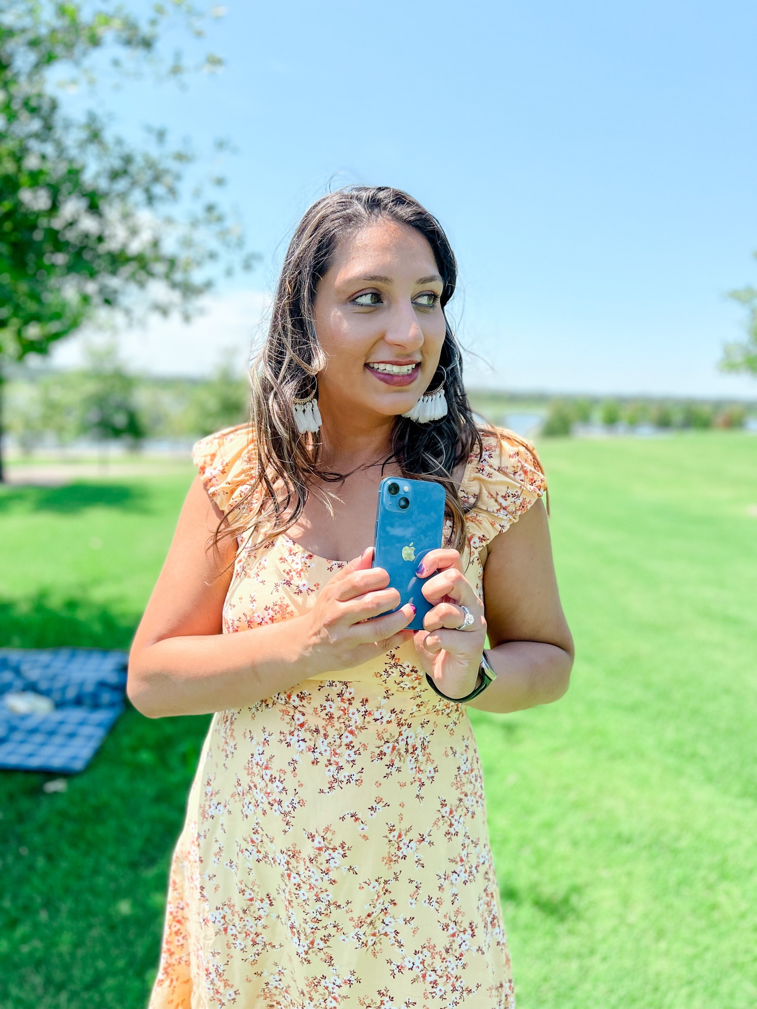 Yellow dress  

#LTKfamily #LTKSeasonal #LTKbeauty