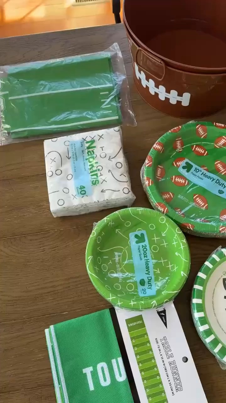 Super Bowl party hosting essentials from Target🏈✨

super bowl, hosting, hostess, target hostess, serving tray, table runner, football party decor, boy mom, boy birthday party ideas, stadium snacks, Samantha Bauchmann 

 #LTKWatchNow #LTKSeasonal #LTKFindsUnder50