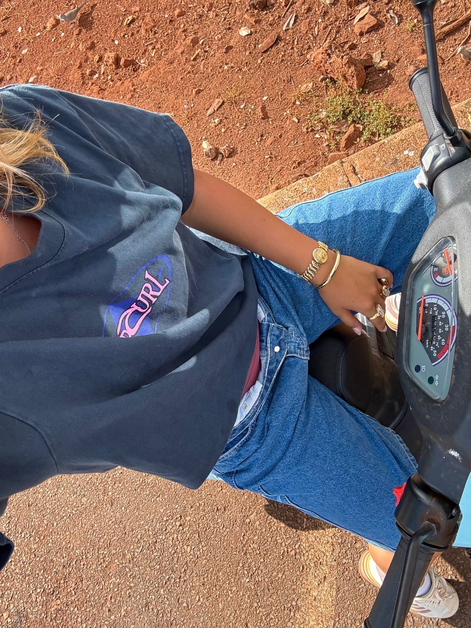 ootd

#LTKSeasonal #LTKmorningroutine #LTKgrwm