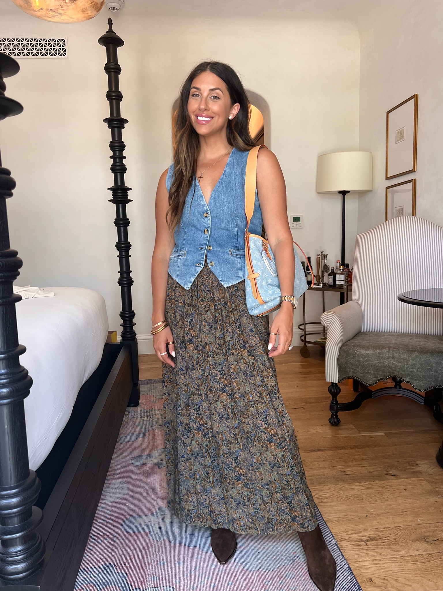 Vest: small
Skirt: small
Shoes: 8.5

Dressupbuttercup.com
#dressupbuttercup 

#LTKSaleAlert #LTKSummerSales #LTKxNSale