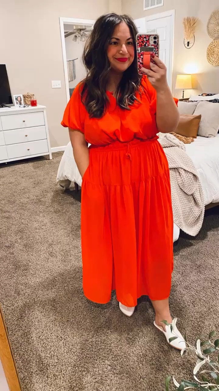 Celebrating Valentine’s Day in style with comfy + cute outfits that don't break the bank! 💕
mules: fit true to size // wearing a 5
dress: fits true to size // wearing a large 

 #LTKWatchNow #LTKSeasonal #LTKStyleTip