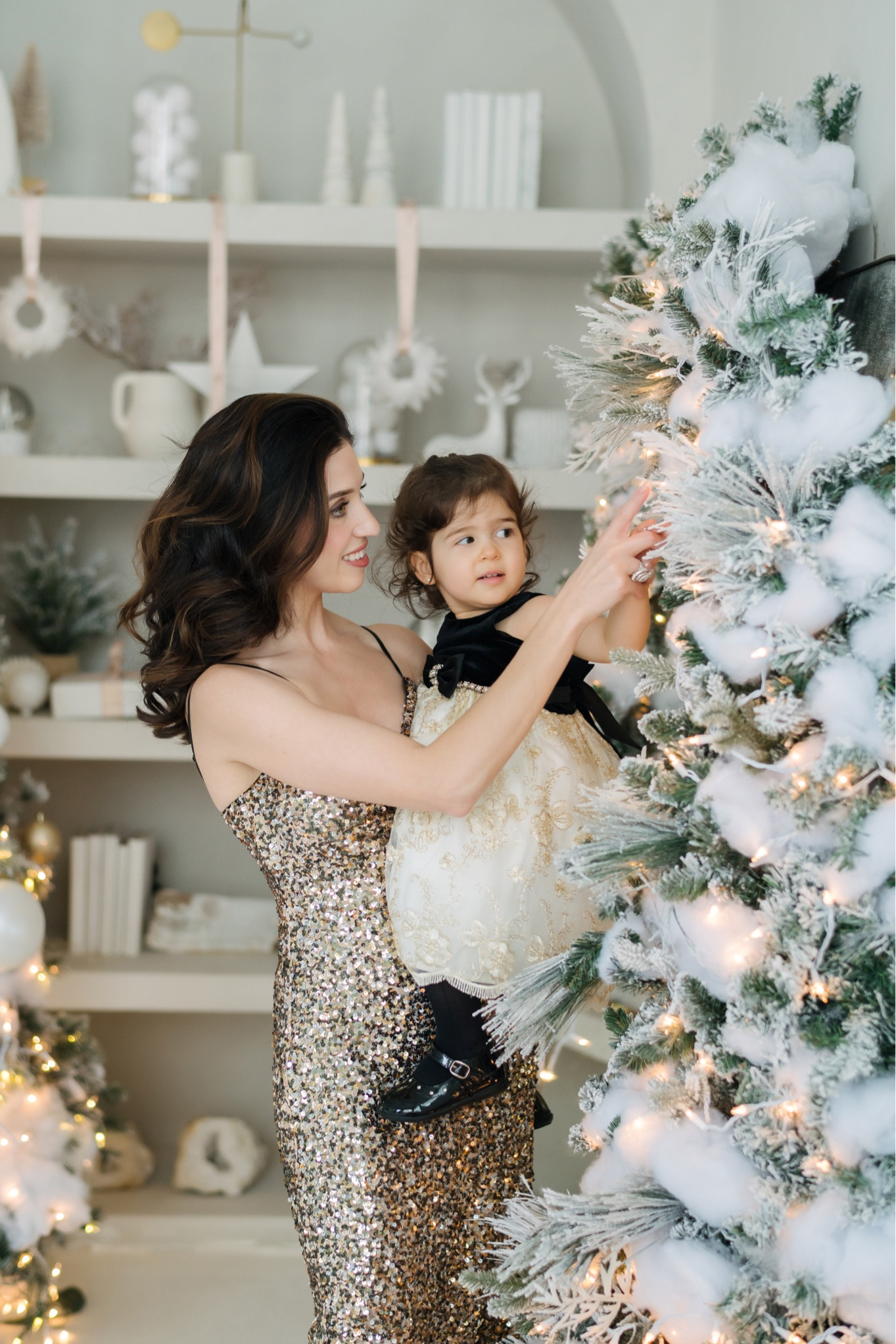 Only 4 more sleeps until Christmas! We love any excuse to add a little sparkle to our holidays. 

#LTKkids #LTKSeasonal #LTKHoliday