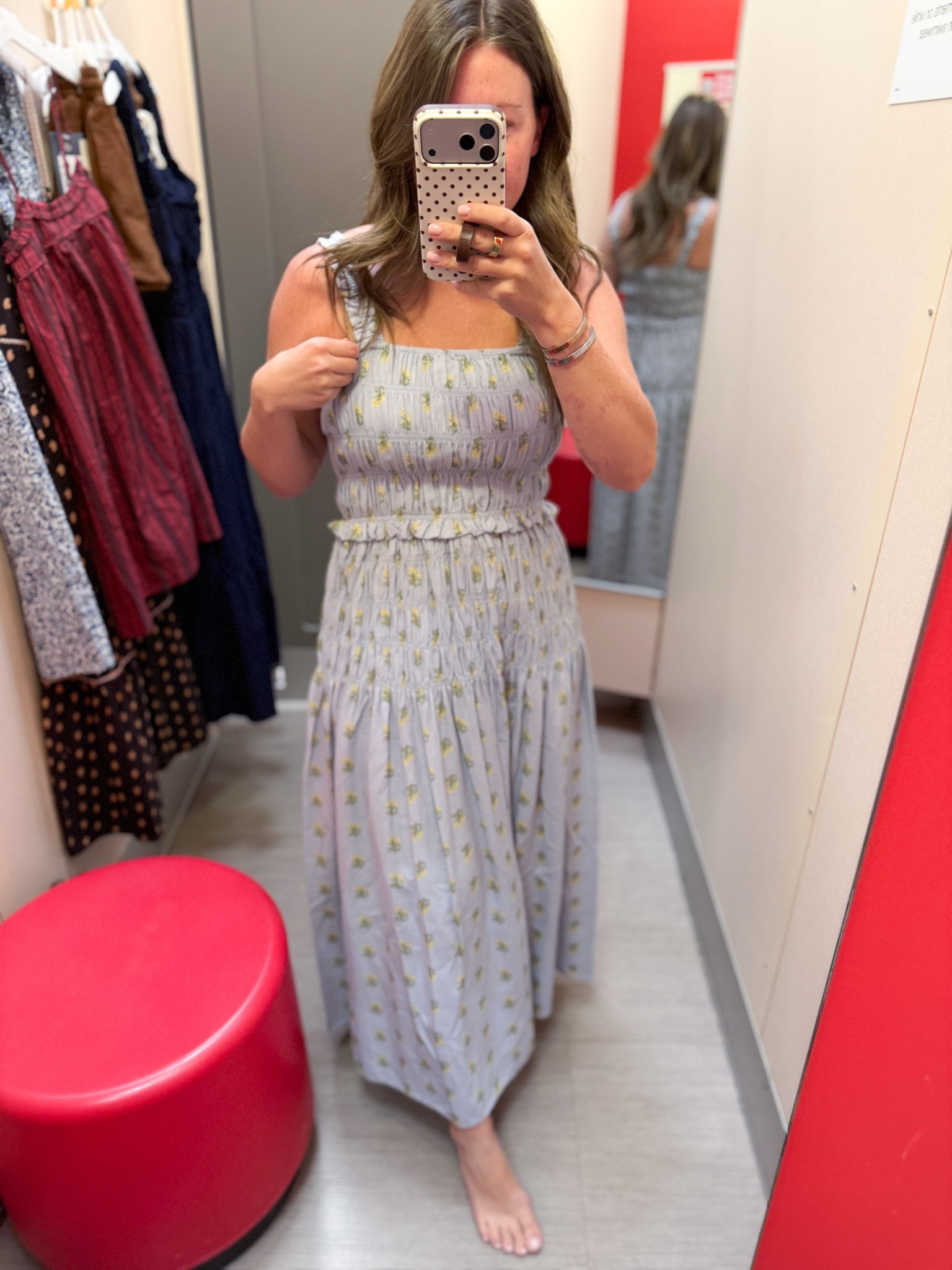 I’m loving this spring / summer dress from Target!! Such a cute floral pattern. Get it now for $24! 💛

#LTKootd #LTKSaleAlert #LTKSeasonal