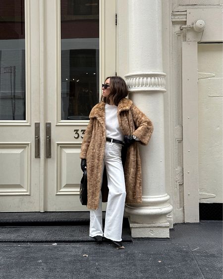 A chilly winter day in New York City #neutralstyle #monochromeoutfit #winteroutfit