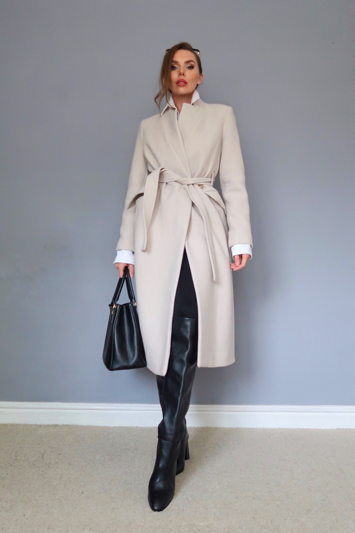 Grey belted wool coat 

#LTKstyletip #LTKworkwear #LTKSeasonal