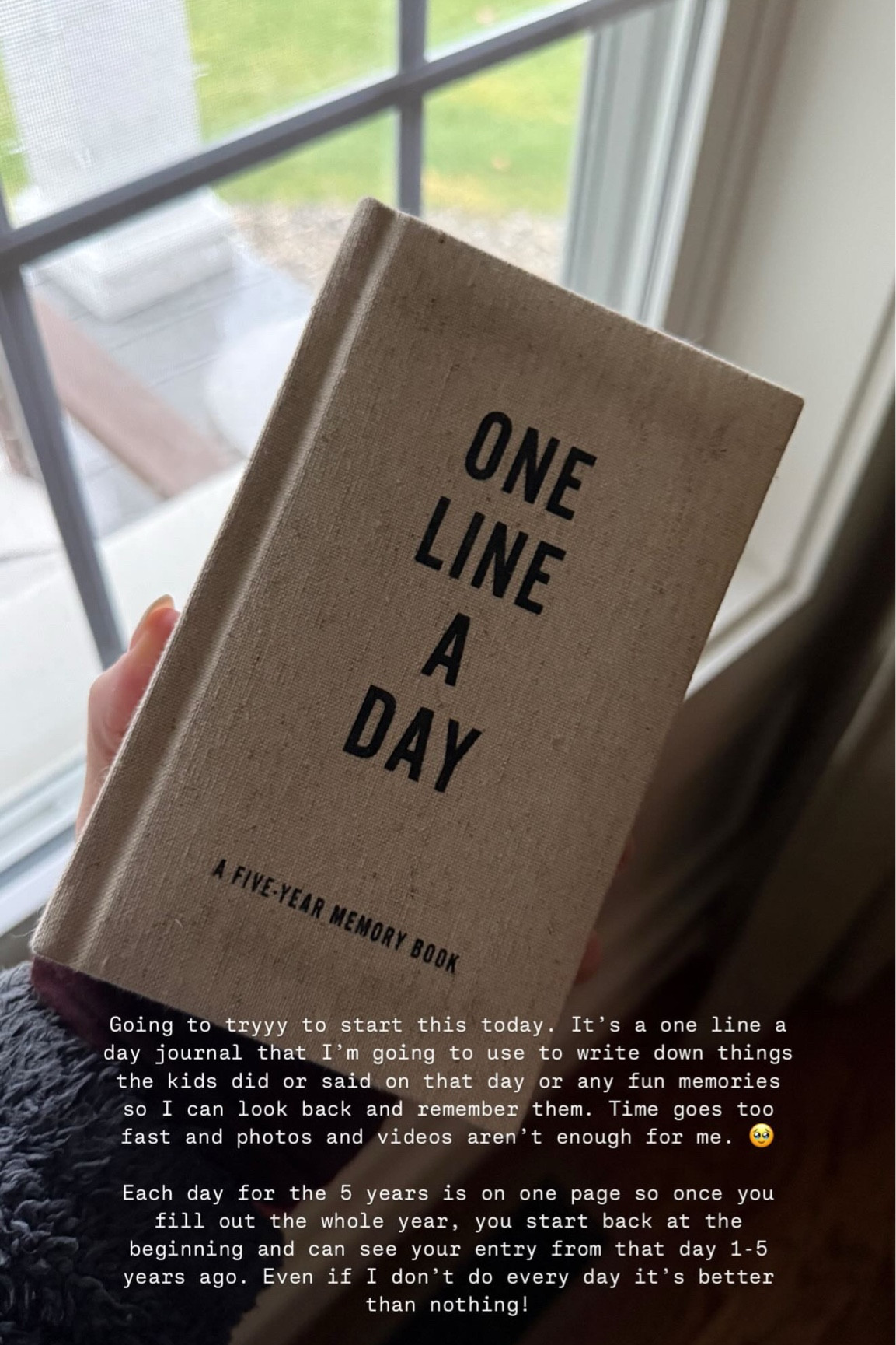 New 2025 routine 🫶🏼 one line a day journal 