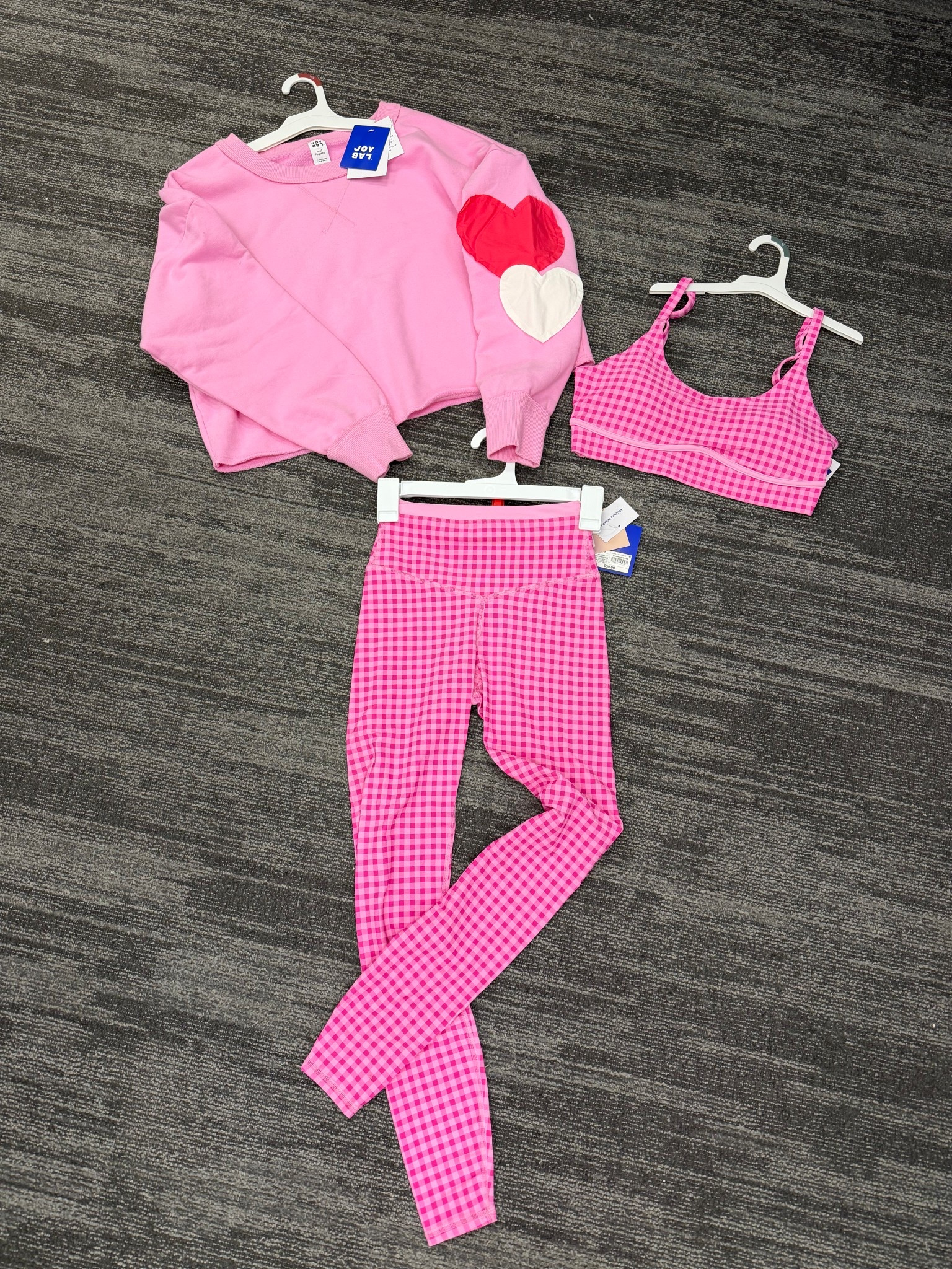 Cute activewear look for Valentine’s Day at Target! 

#LTKSaleAlert #LTKFindsUnder50 #LTKActive