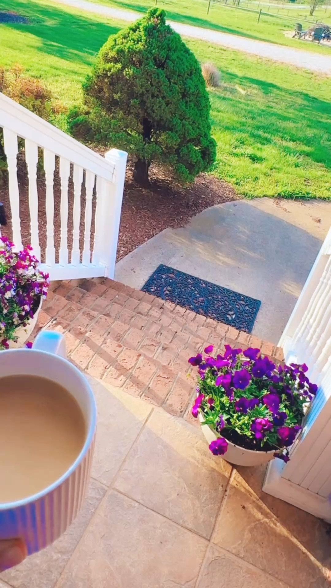 We are headed out for a full morning of baseball ⚾️ pictures 📸 and Judson’s tball team’s “Jamboree” 🧢 today - going to be a fun 🤩 time!! ❤️🤍💙 Hope everyone has the best Saturday!!! ☀️