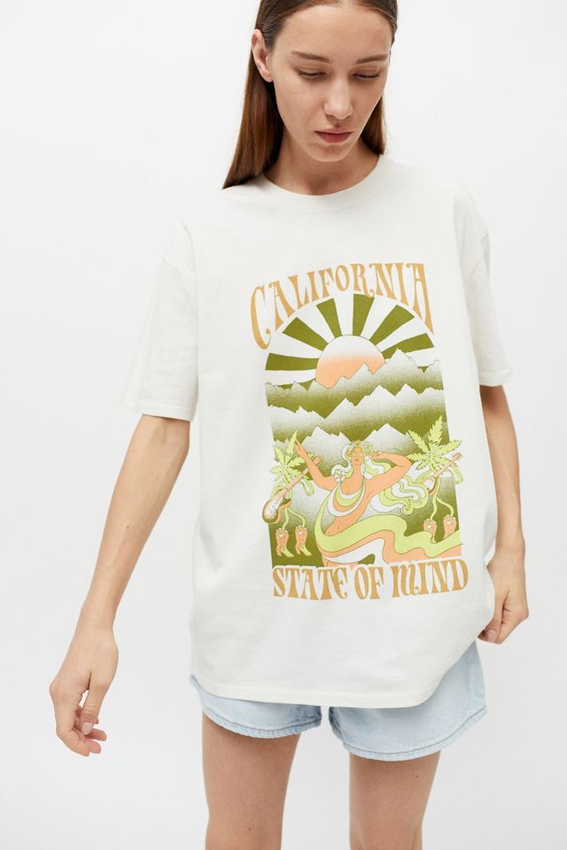 UO California Tee | Urban Outfitters (US and RoW)