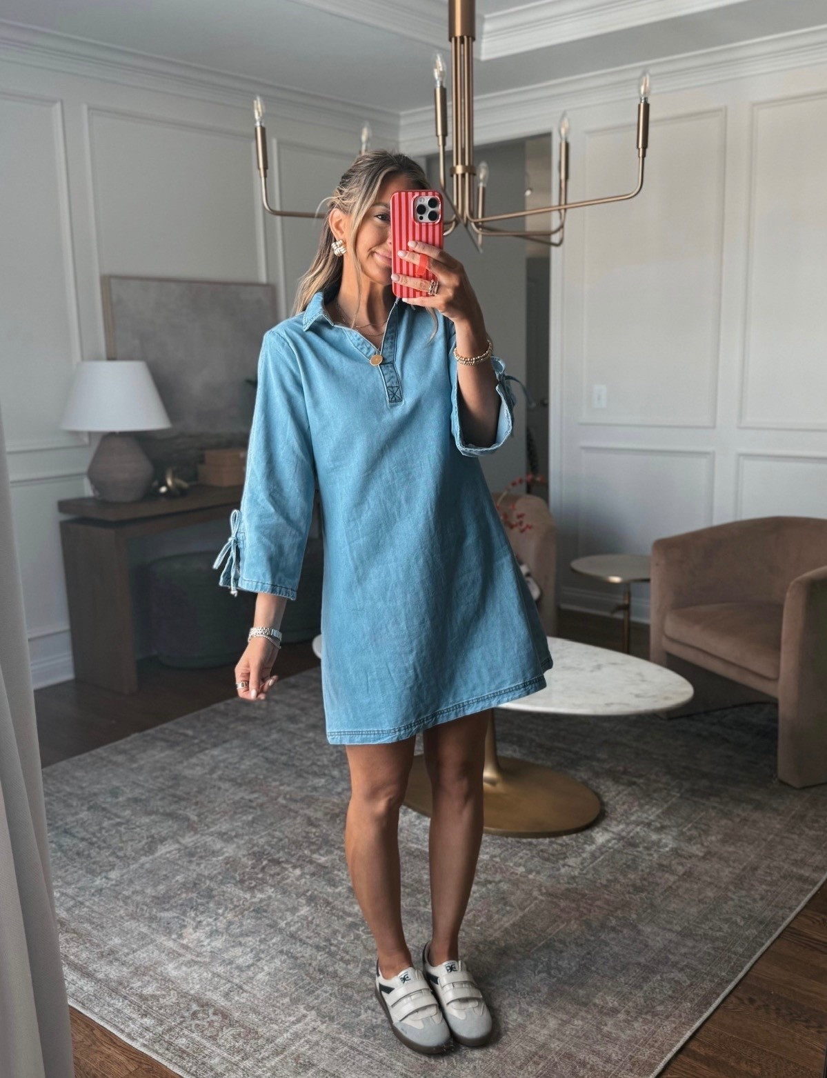 The sweetest denim dress with adorable bows details on the sleeves. 

#LTKTravel #LTKValentine #LTKootd