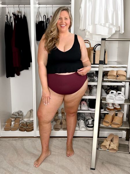 New SPANX Swimwear Try-On! Use code ASHLEYDXSPANX for a discount on full price items at checkout! 

3X in the top and bottoms
Wearing the same Ultra Hi-Rise Bottoms here but switched out the color of the same peplum top and I love how this looks!

#LTKSeasonal #LTKSwim #LTKPlusSize