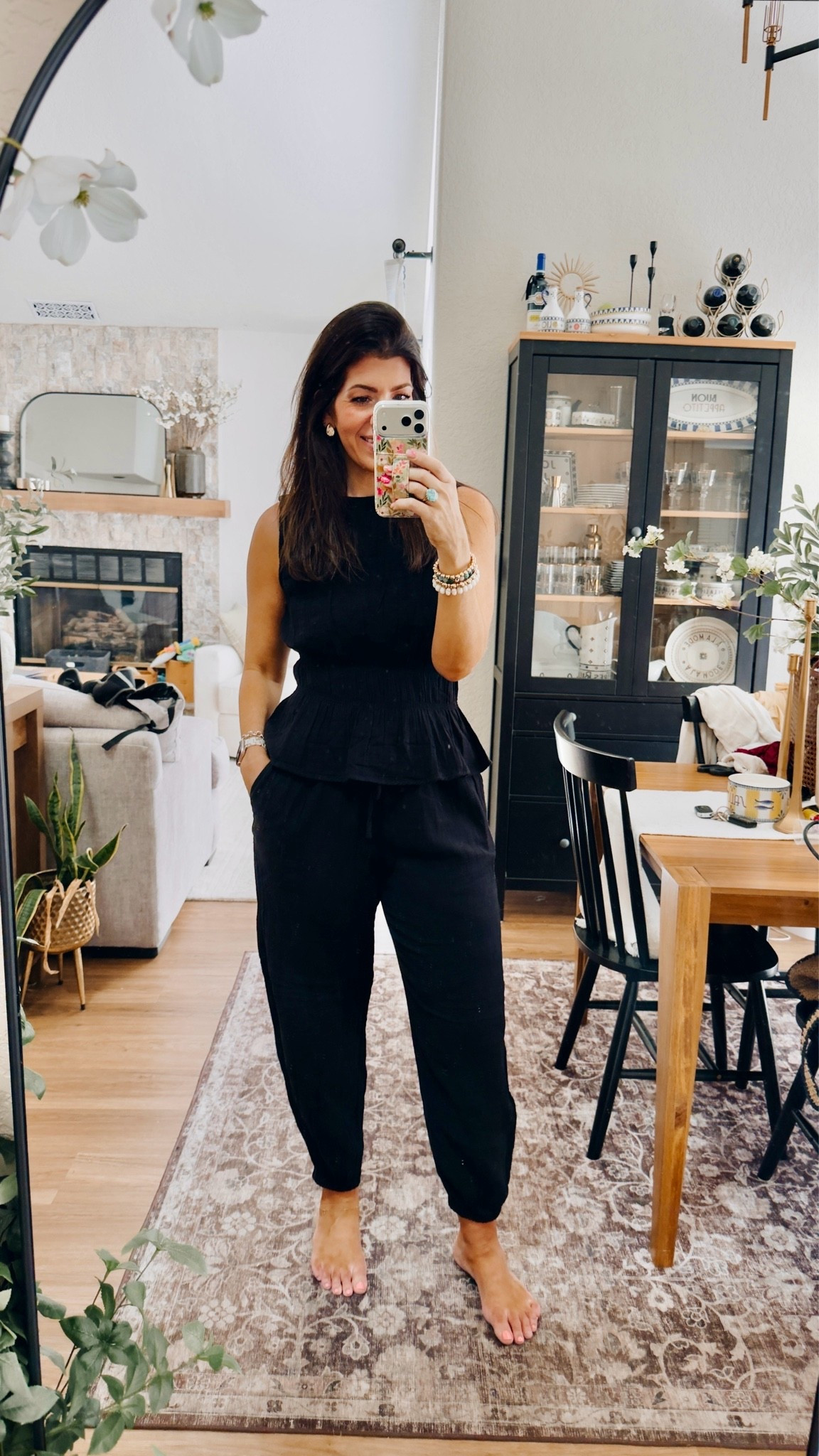 Work from home ootd
In a medium crinkle top and medium tall gauze jogger

#LTKSaleAlert #LTKMidsize #LTKOver40