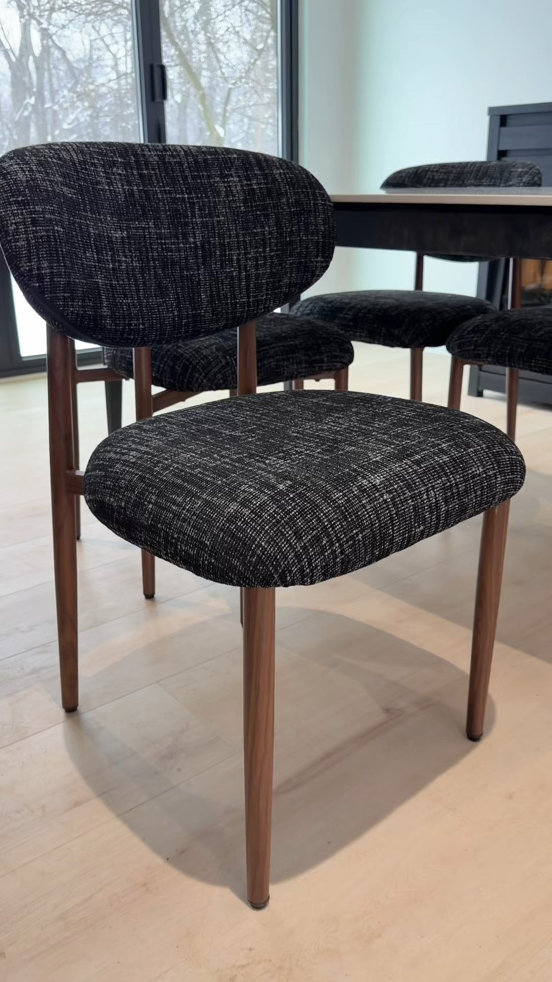 Wayfair dining chairs, shoe storage, area rug

#LTKHome #LTKSaleAlert