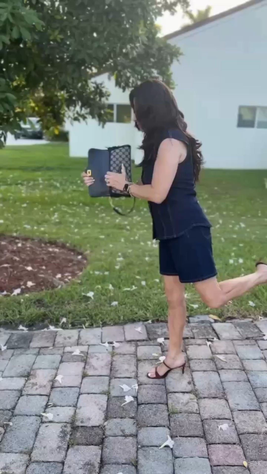 This little purse? It’s my daily sidekick! From my go-to lipstick and cellphone to earphones, wallet, powder, hand cream, sunglasses, and alcohol—it’s my whole “get through the day” kit. 👜

#LTKItBag #LTKOver40 #LTKStyleTip