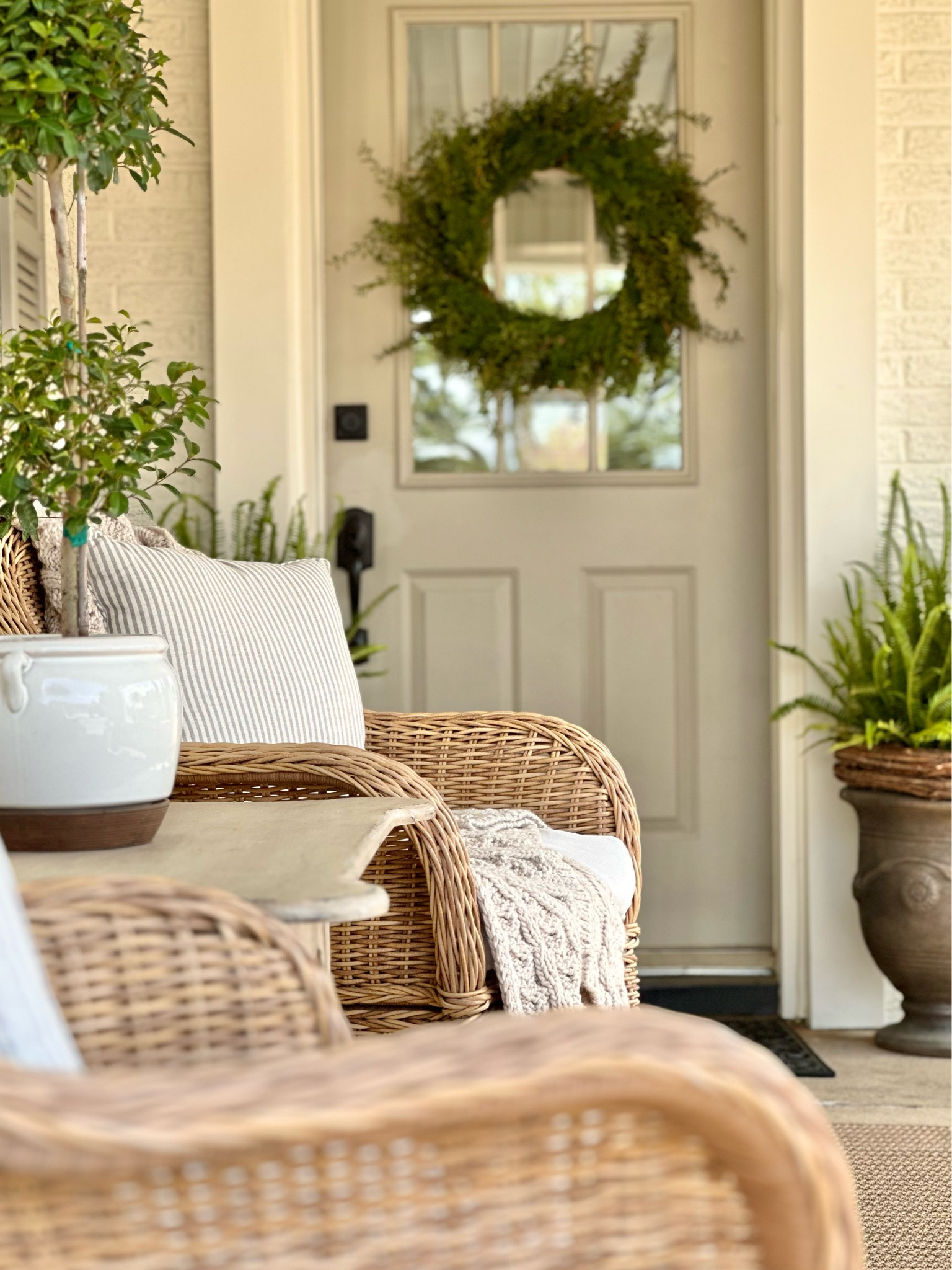 Calm & inviting front porch decor🌿✨

#LTKSeasonal #LTKFind #LTKhome