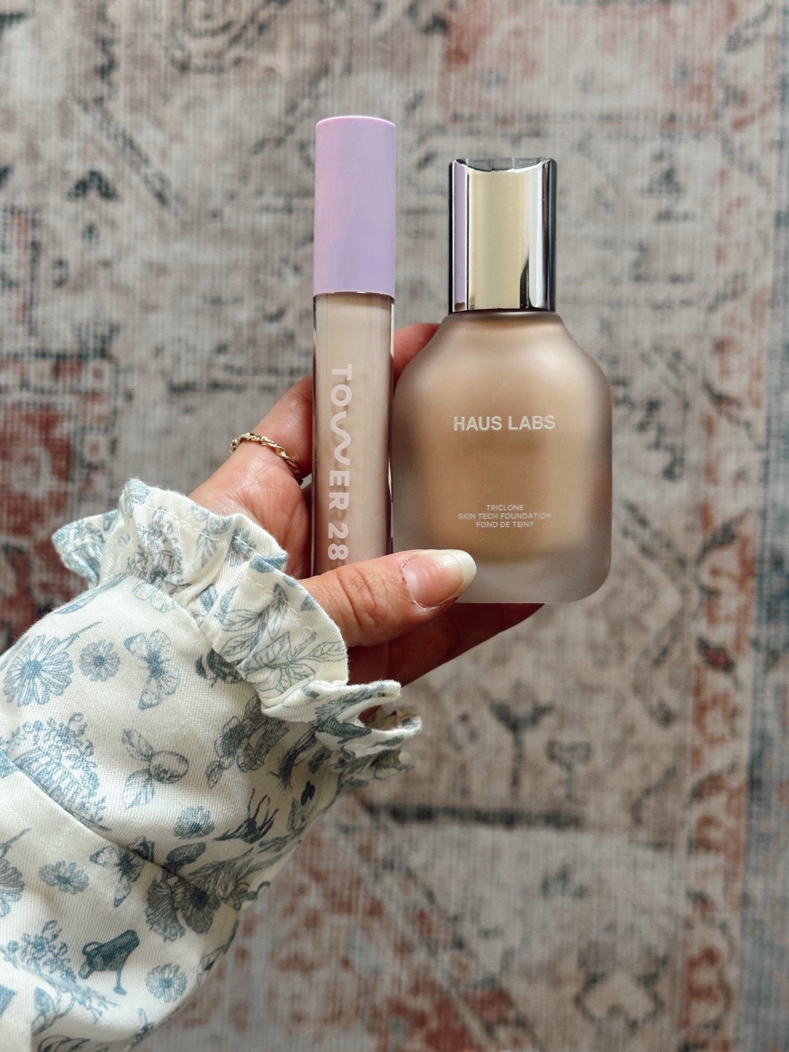 if you’re on the hunt for clean beauty that actually works—you need to try this! 🤍 Sharing my holy grail nontoxic foundation and concealer that give skin-like coverage, feel breathable, and are packed with good-for-you ingredients. Perfect for everyday wear, pregnancy-safe, and ideal for sensitive skin!✨

📌 Lightweight
📌 Buildable coverage
📌 Clean ingredients
📌 No harsh chemicals
📌 Glowy, natural finish

Linked on LTK for my girls who want clean beauty without sacrificing performance! 💻💫 #CleanGirlMakeup #NonToxicBeauty #PregnancySafeMakeup #FoundationReview #CleanBeautyMustHaves


Follow my LTK @kerstynnicolelemons on the @shop.LTK app to view this post and get my exclusive app-only content!

#liketkit #LTKU #LTKBeauty
@shop.ltk
https://liketk.it/5hSKw

#LTKFindsUnder50 #LTKBeauty #LTKU