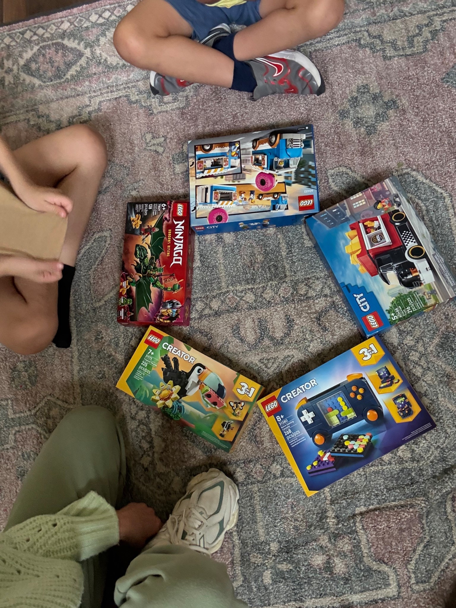 Lego Family Time 

#LTKKids #LTKdayinmylife