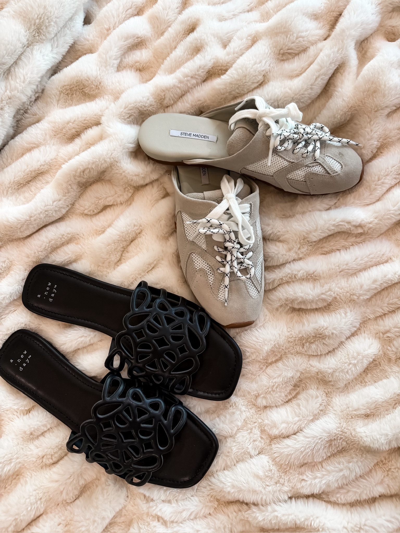 a little mix of sporty and chic. these are the kind of shoes that cover all your bases… easy sneakers for everyday and a sleek slide to dress things up without trying too hard

shoe finds, casual style, everyday shoes, neutral outfit, summer style, themominstyle 

#LTKSeasonal #LTKMothersDay #LTKootd