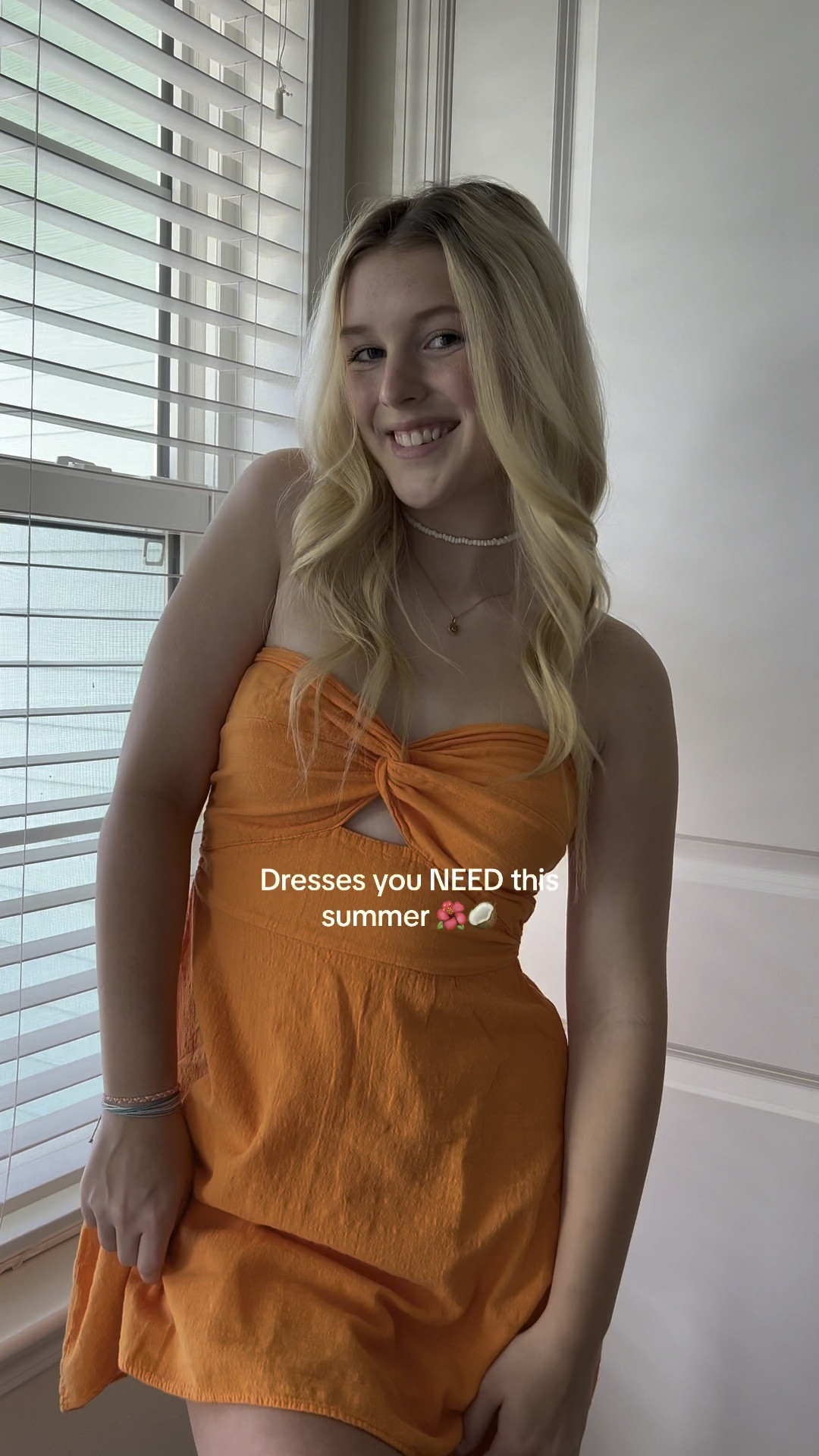 Dresses you NEED this summer 🌺🥥
Wearing a size small in everything! 