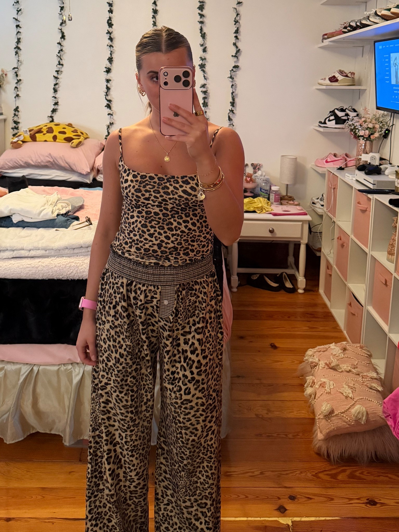 #comfyoutfit #

#LTKmorningroutine #LTKfitnessgoals #LTKBeauty