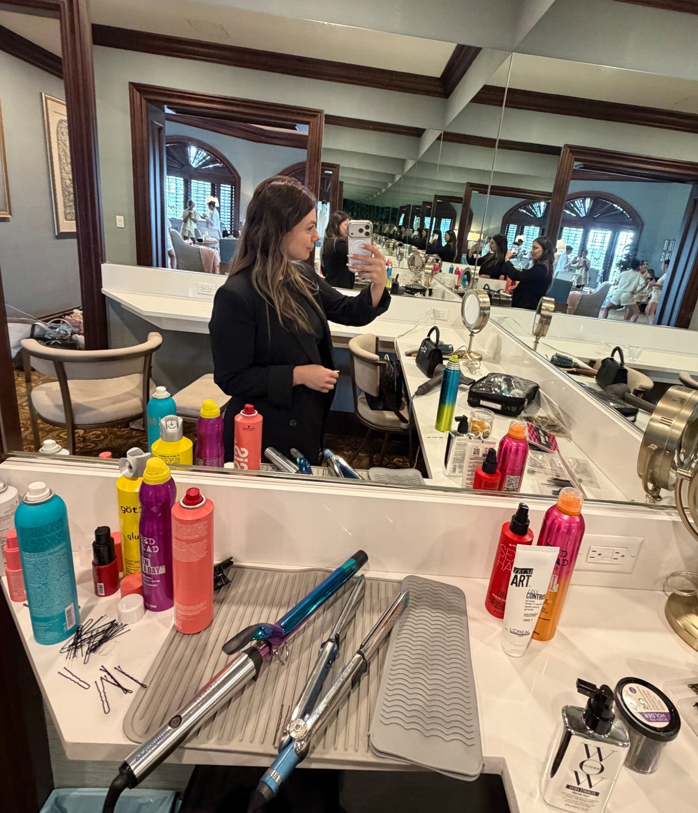 Workday Beauty essentials, best hairstyling products from my kit￼#hairstyling #beauty

#LTKBeauty #LTKdayinmylife