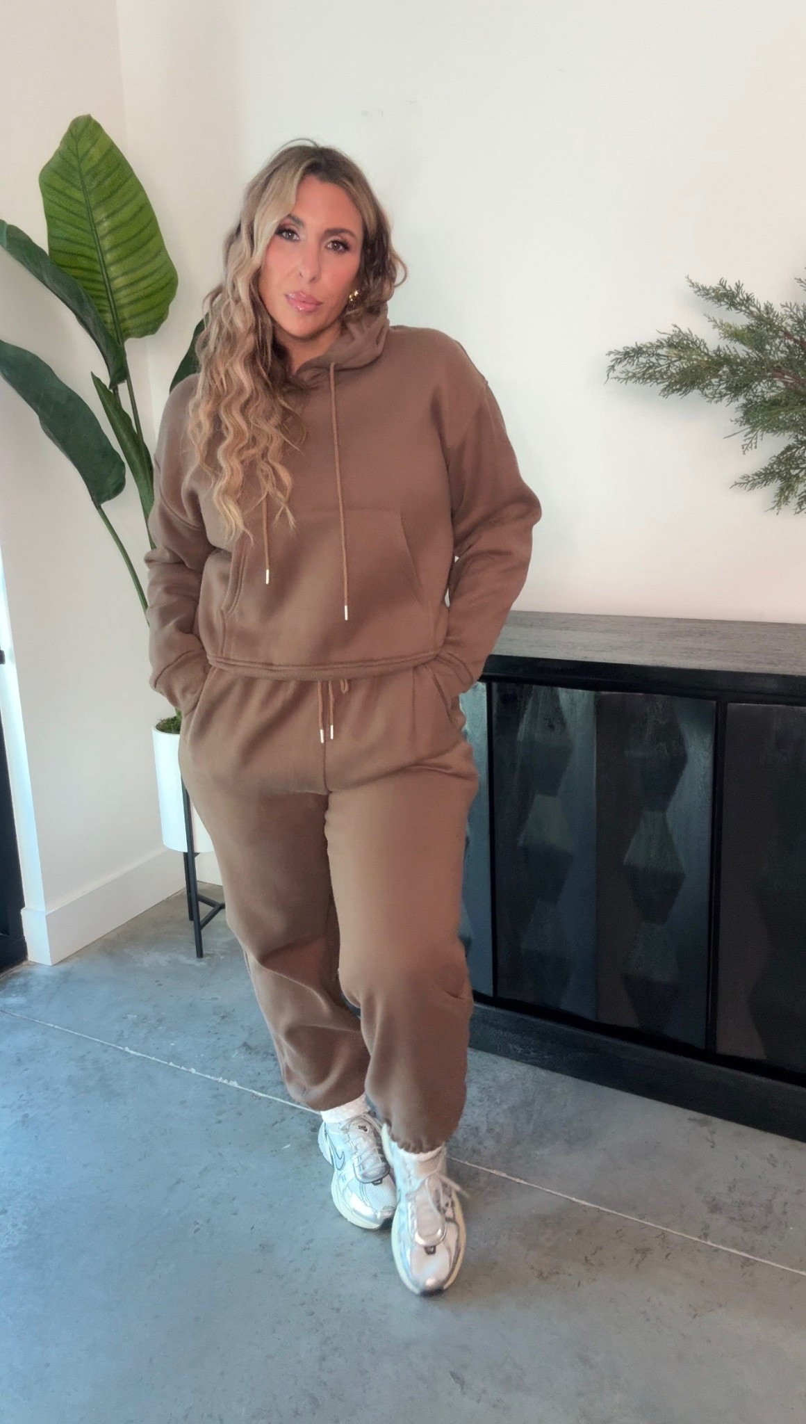 Favorite sweatsuit on Amazon size extra large

fav stocks and nikes  

#LTKMidsize #LTKootd #LTKmomlife