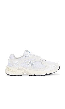 New Balance Ml725 in White, Reflection, & Metallic Silver from Revolve.com | Revolve Clothing (Global)