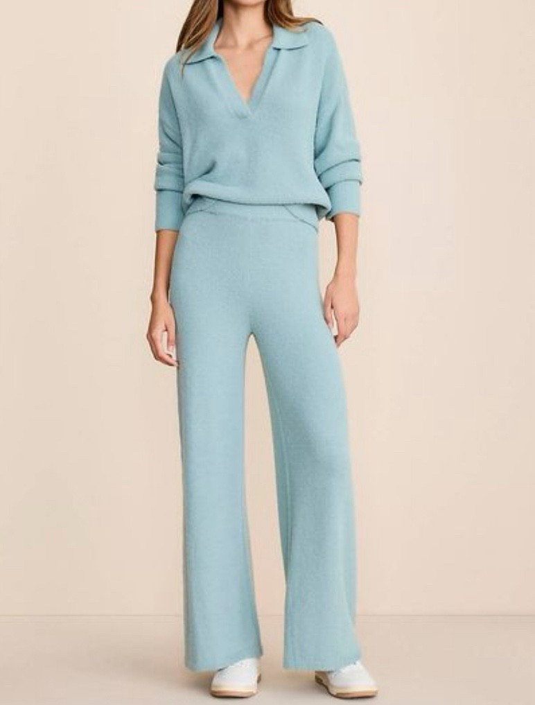 Cozy and cute set I plan to wear everyday 🎉

#LTKHoliday #LTKFindsUnder50 #LTKSeasonal