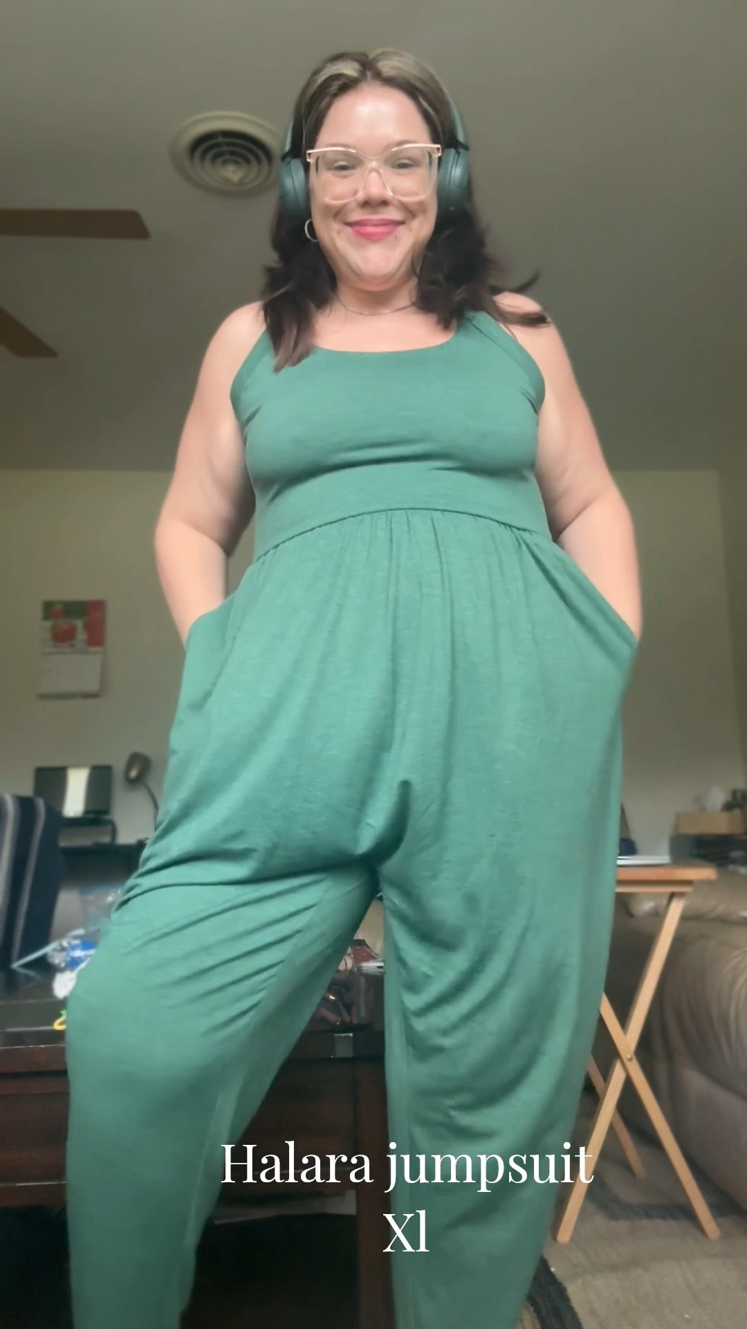 Super cute!! It’s not maternity but it’s perfect for being preggo!! Super comfy and stretchy and just overall flattering!!

#LTKBump #LTKMidsize #LTKootd