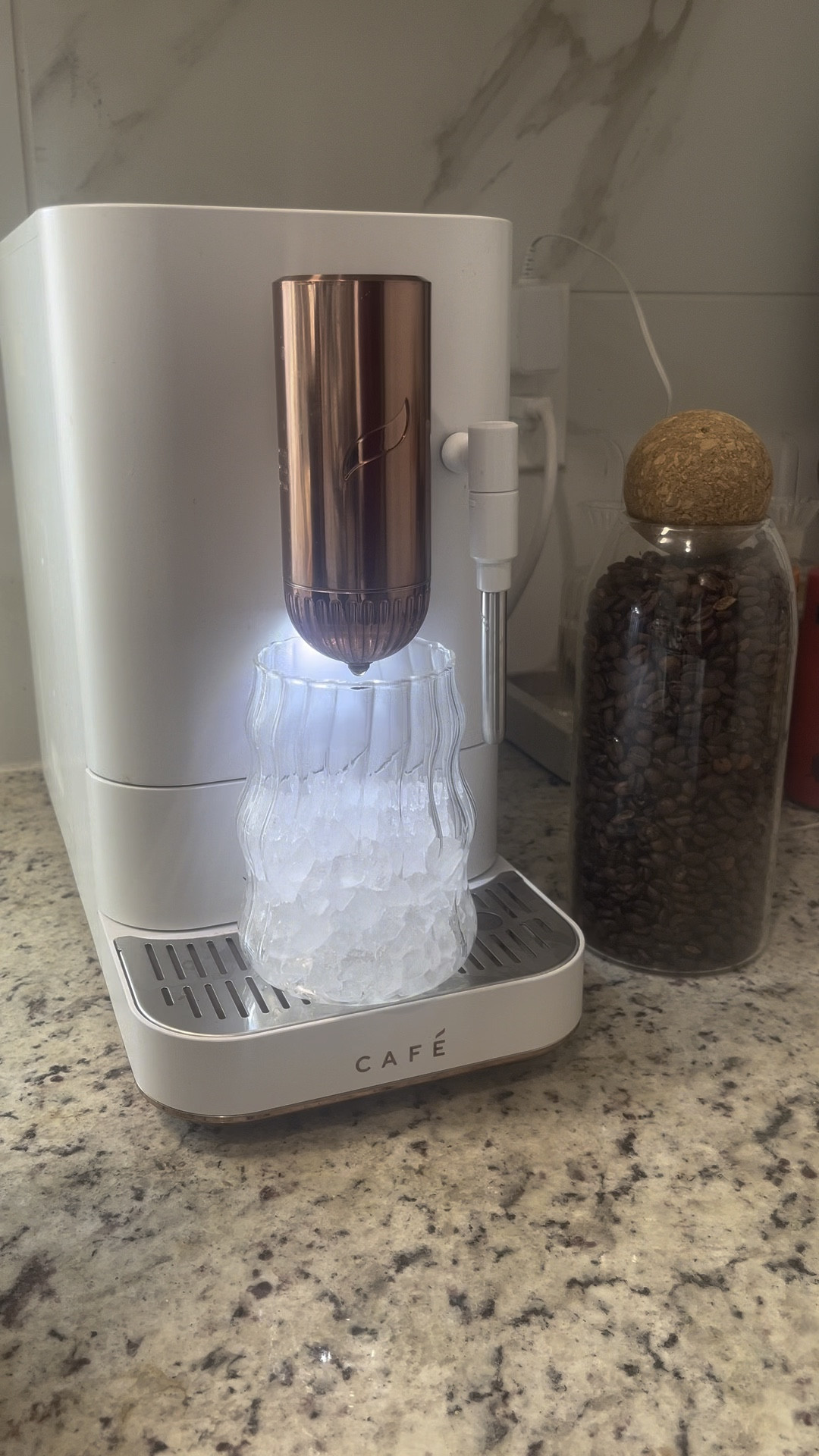 🧊🧊🧊

#LTKSeasonal #LTKGiftGuide #LTKVideo