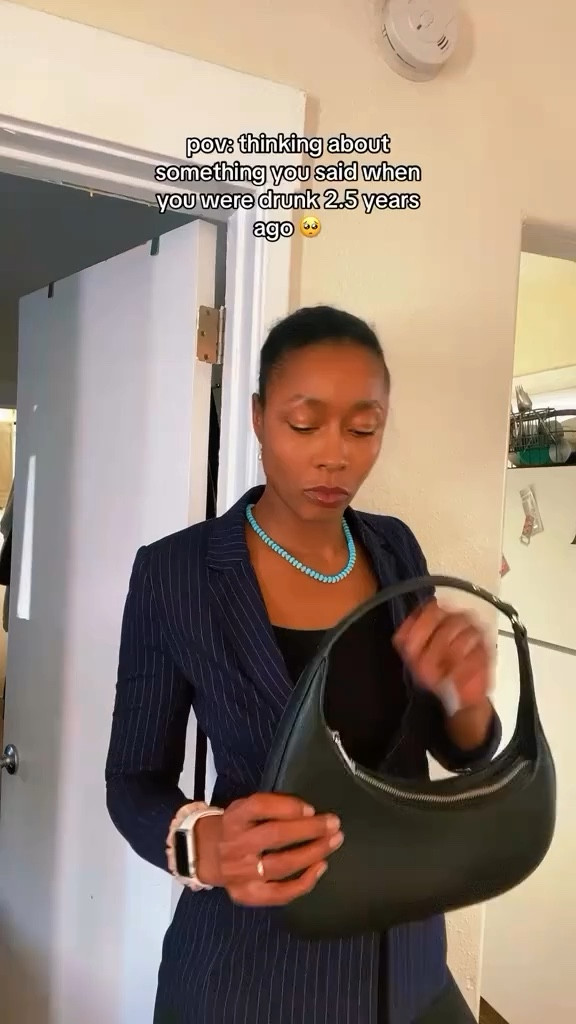 people don’t forget!! 🫠🫠🫠
.
.
.
lipgloss, lip combo, lip liner, lipstick, clean beauty, winter makeup, natural makeupp #ltkparties #ltkbeauty #ltkstyletip winter makeup look, natural winter makeup, natural makeup tutorial, winter makeup tutorial
.
.
.
#wellnesswithlele #winterlook #lipcombos #cleanbeauty #antiaging #beachbeauty #cleangirl #winter #comedy #married #naturalmakeuplook #blush #softlaunch #winterfit #lipcombo #wintermakeuplook  #ltkparties #ltkbeauty #divinefeminine #feminineenergy #awakened #anxiety