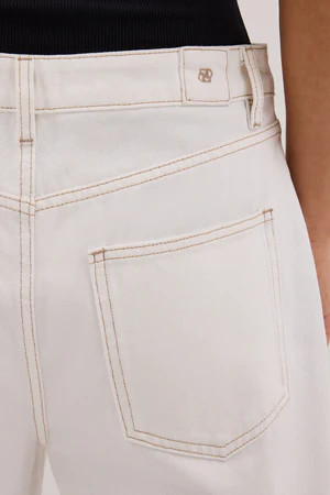 LIV WHITE DENIM BARREL LEG JEAN | DISSH
