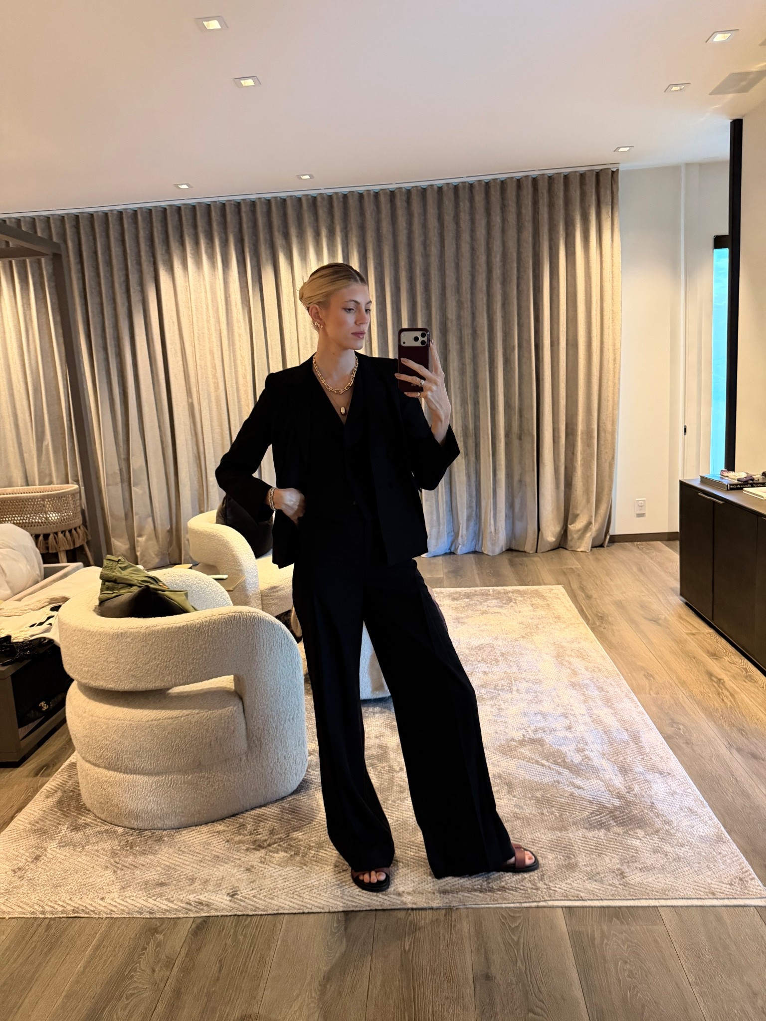 All black everything 