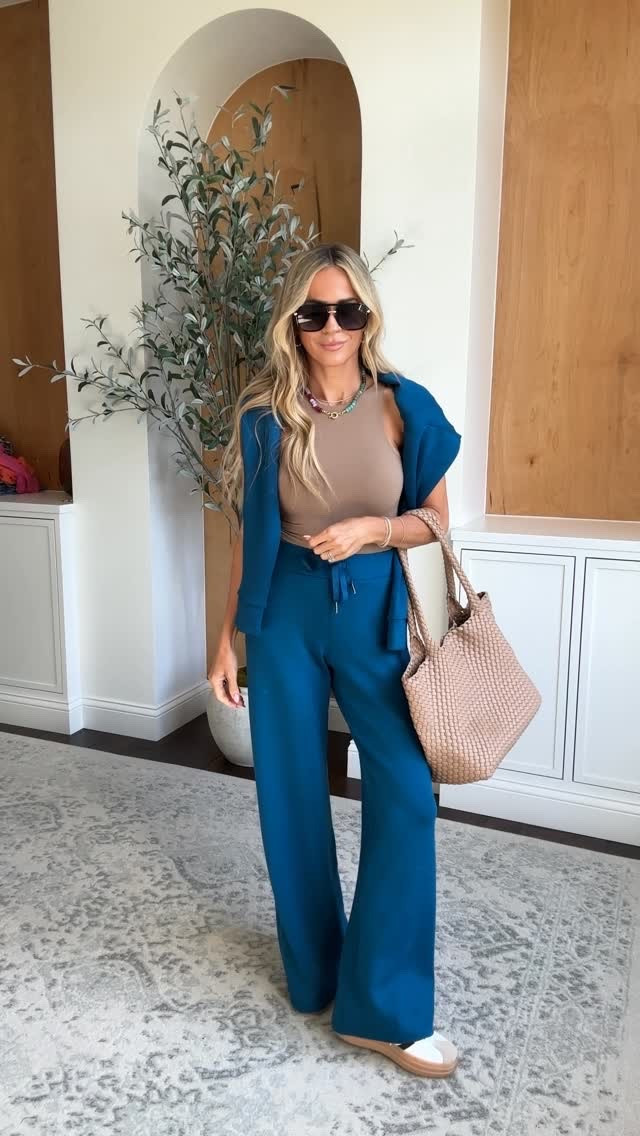 Elevated travel outfit - this loungewear set is so luxe and the wide leg pants come in length options! Perfect airport outfit or just a comfortable everyday outfit for mom life that is so elevated ✨

#traveloutfit #airportoutfit

#LTKootd #LTKgrwm #LTKTravel